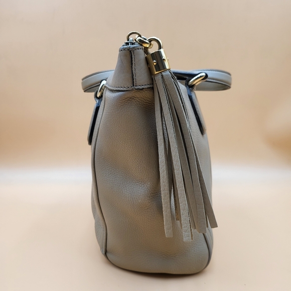 GUCCI Soho Grey Gold Leather Tassel Tote Bag..Authentic.. - Picture 4 of 15